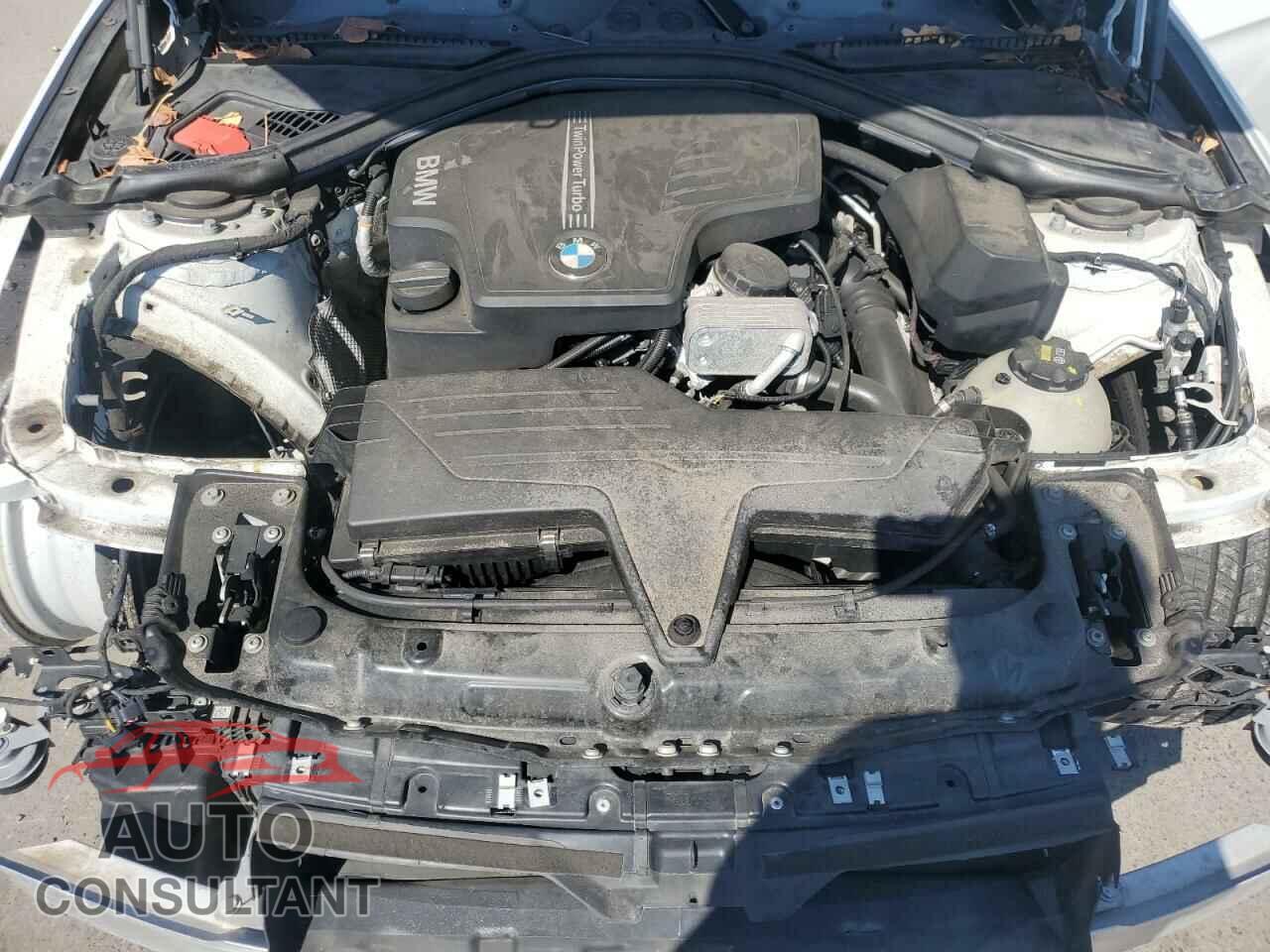 BMW 3 SERIES 2016 - WBA8E3G57GNU00798