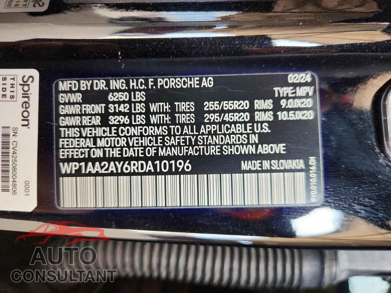 PORSCHE CAYENNE 2024 - WP1AA2AY6RDA10196