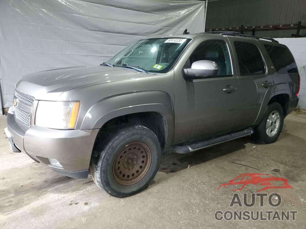 CHEVROLET TAHOE 2011 - 1GNSKBE03BR269655