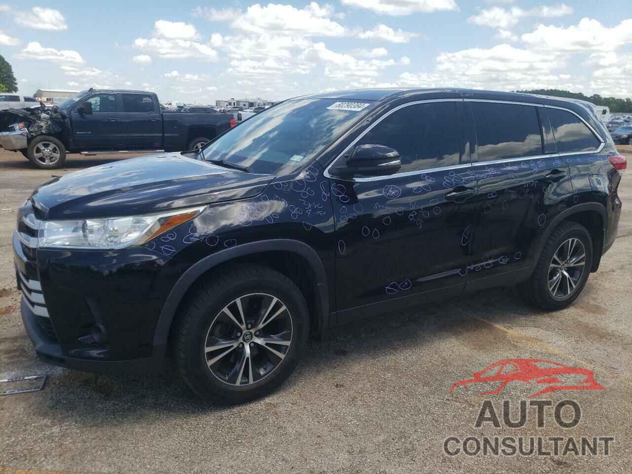 TOYOTA HIGHLANDER 2019 - 5TDBZRFH7KS954261