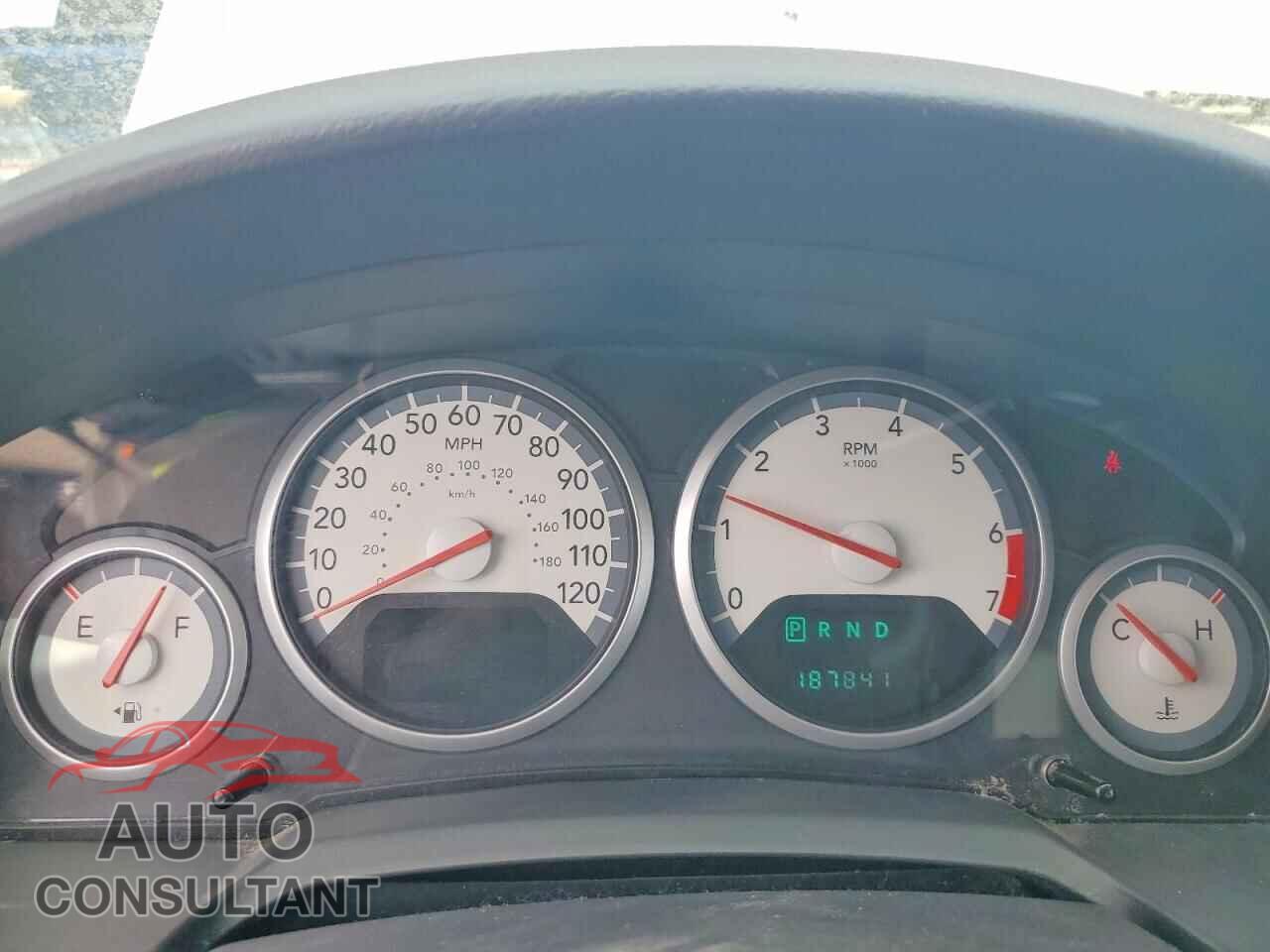 DODGE CARAVAN 2010 - 2D4RN5D10AR247585