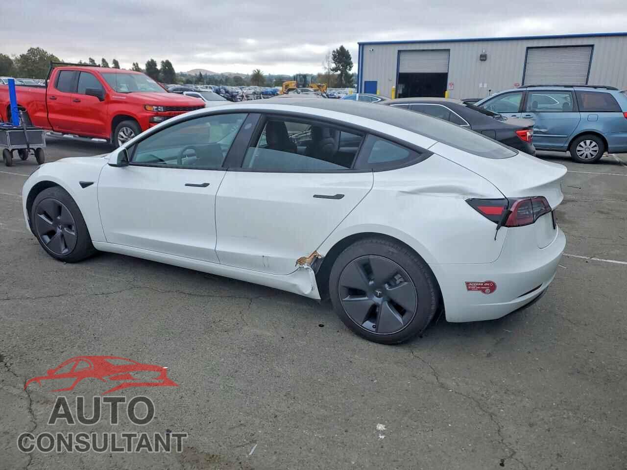 TESLA MODEL 3 2023 - 5YJ3E1EA8PF687889