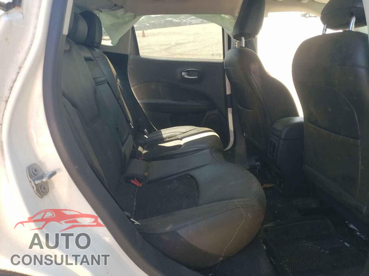 JEEP COMPASS 2019 - 3C4NJDBB2KT754340