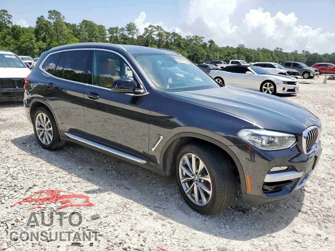BMW X3 2019 - 5UXTR7C50KLF31298
