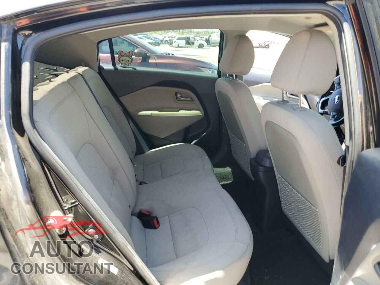 KIA RIO 2015 - KNADN4A36F6447650