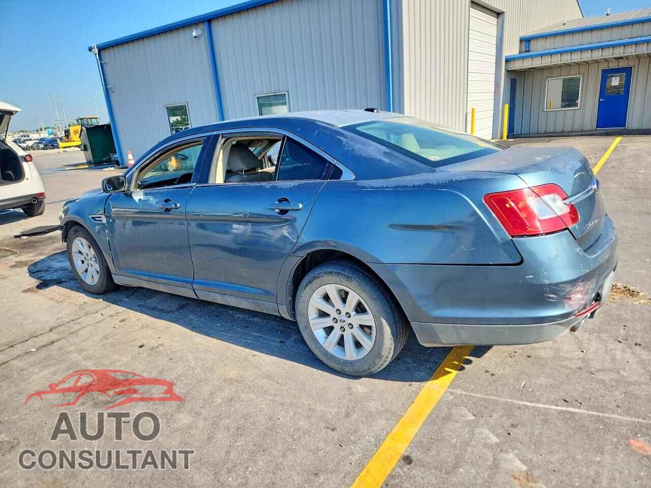 FORD TAURUS 2010 - 1FAHP2DW6AG132123