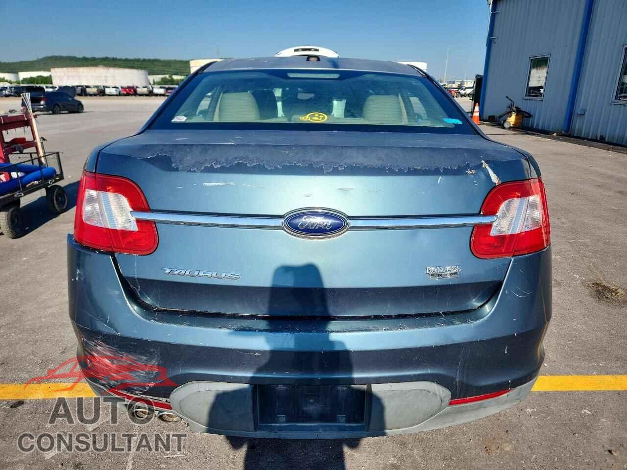 FORD TAURUS 2010 - 1FAHP2DW6AG132123