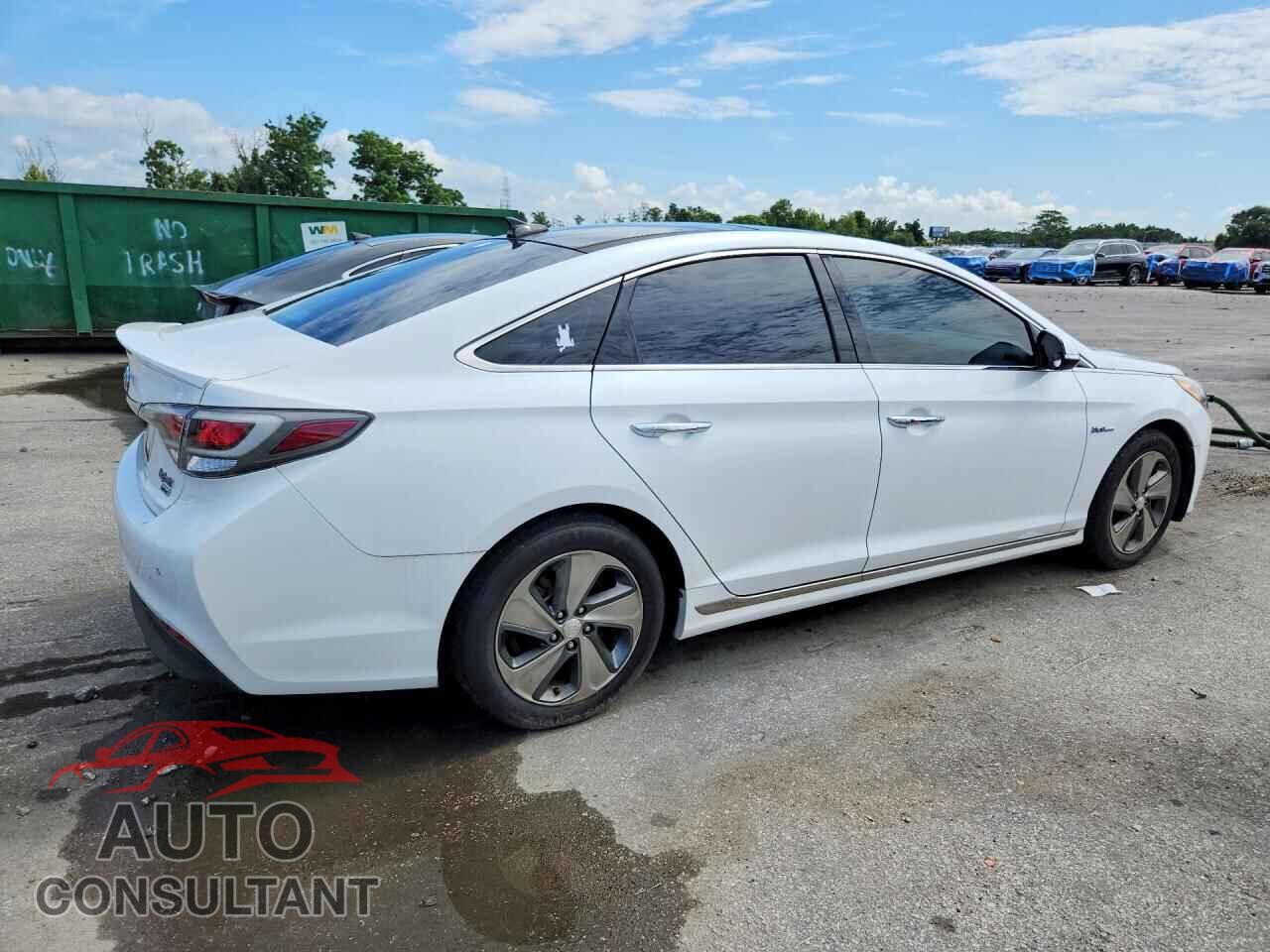 HYUNDAI SONATA 2017 - KMHE34L18HA053703