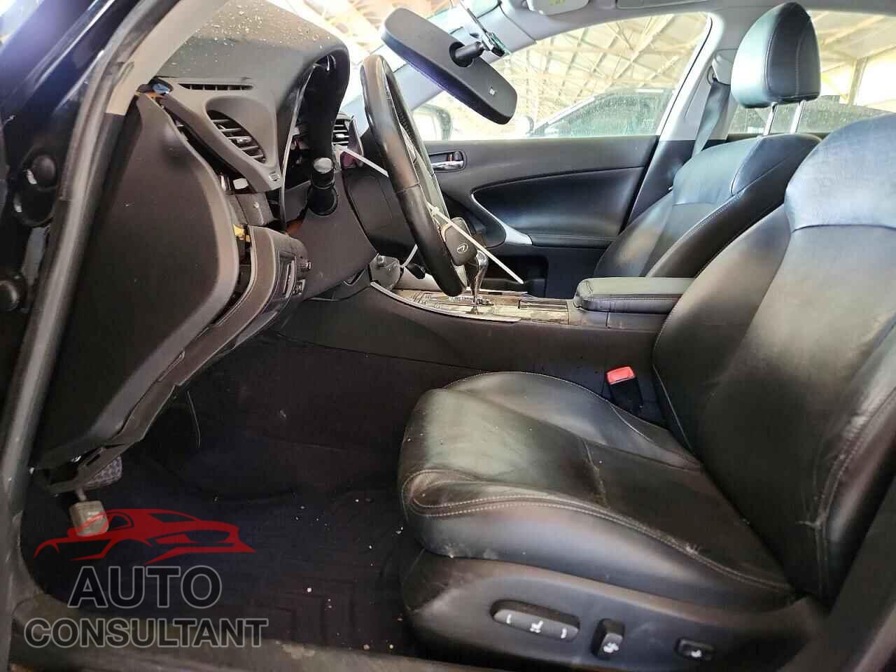 LEXUS IS 2013 - JTHBF5C28D5189974
