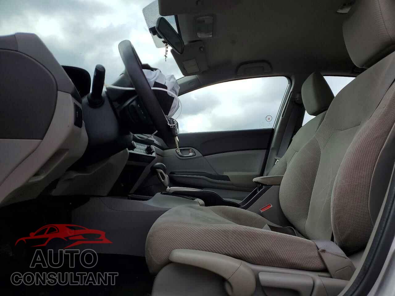 HONDA CIVIC 2012 - 2HGFB2F43CH100234
