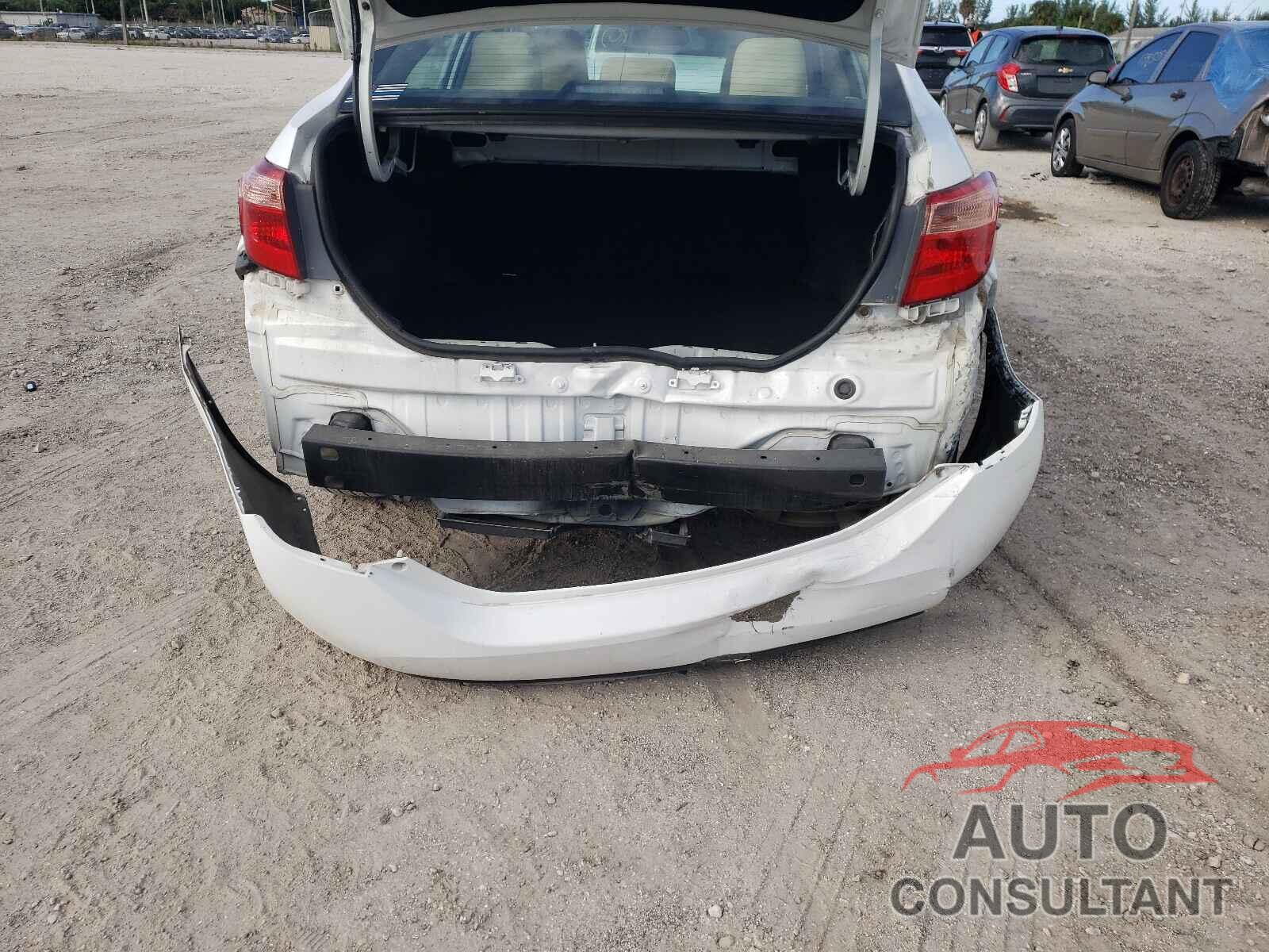 TOYOTA COROLLA 2019 - 2T1BURHE5KC222625