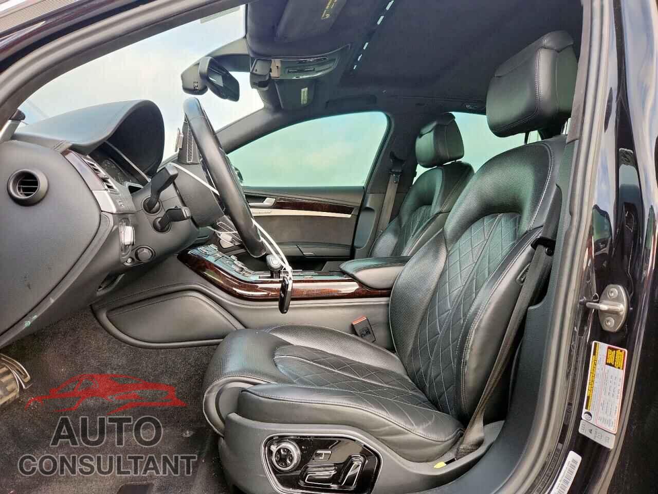 AUDI S8 2013 - WAUD2AFD6DN018102