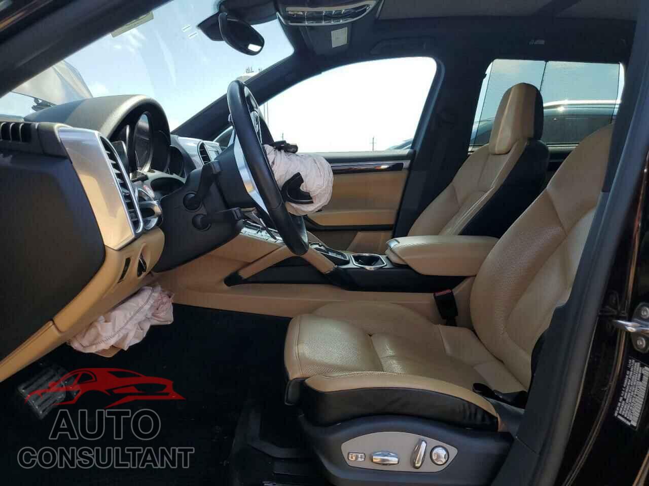 PORSCHE CAYENNE 2017 - WP1AB2A23HLA51608