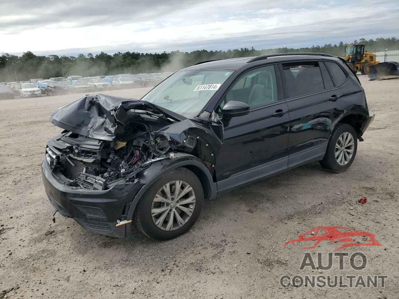 VOLKSWAGEN TIGUAN 2019 - 3VV1B7AX6KM147184