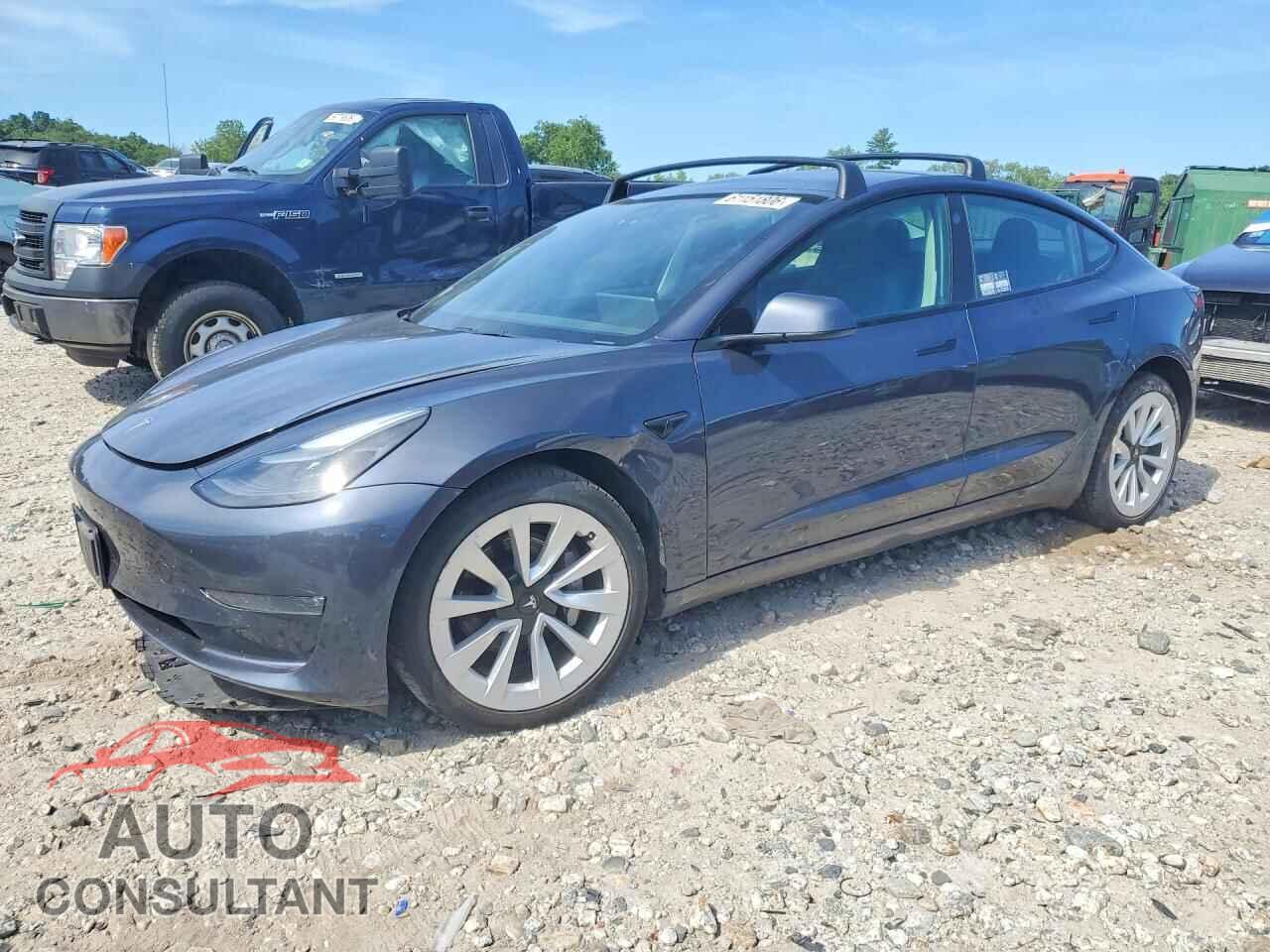 TESLA MODEL 3 2022 - 5YJ3E1EB0NF193645