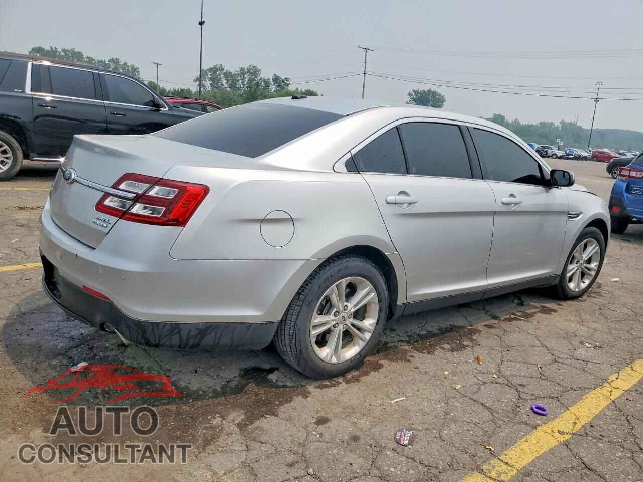 FORD TAURUS 2013 - 1FAHP2E85DG152156