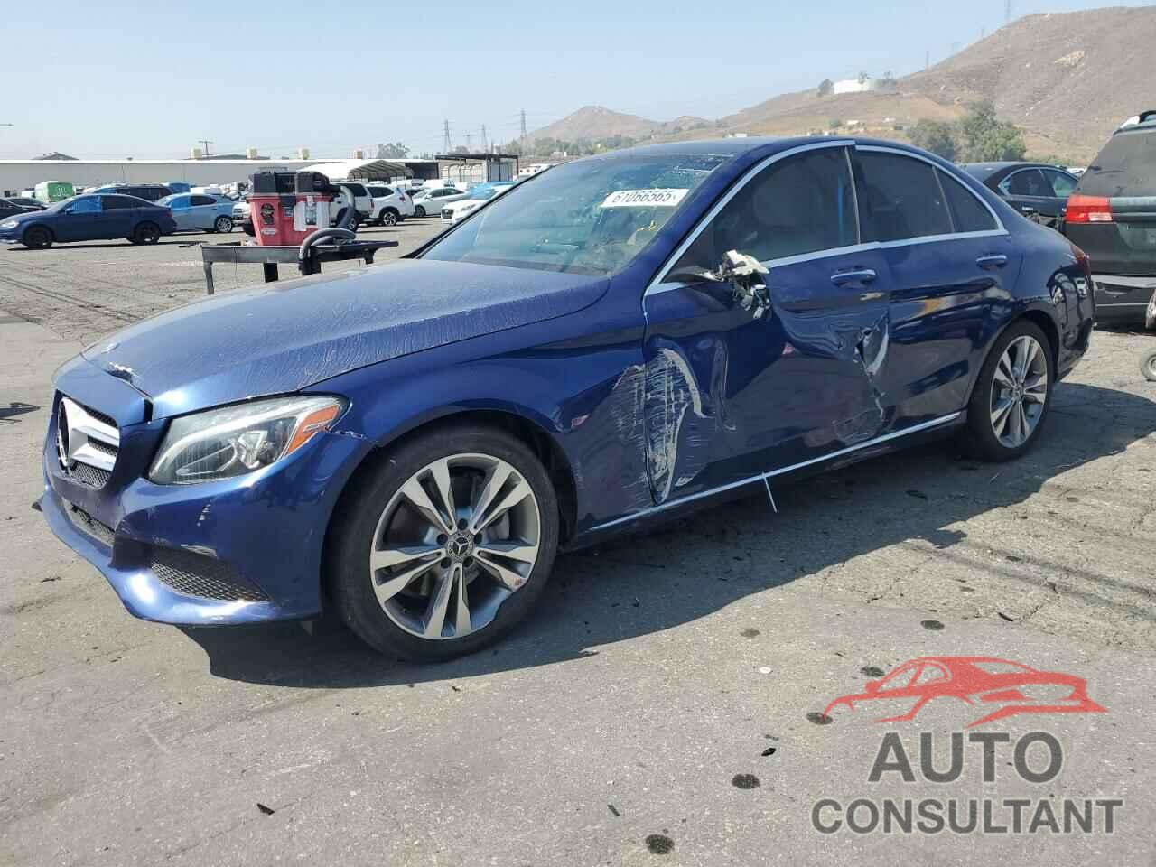 MERCEDES-BENZ C-CLASS 2018 - 55SWF4JB3JU250429