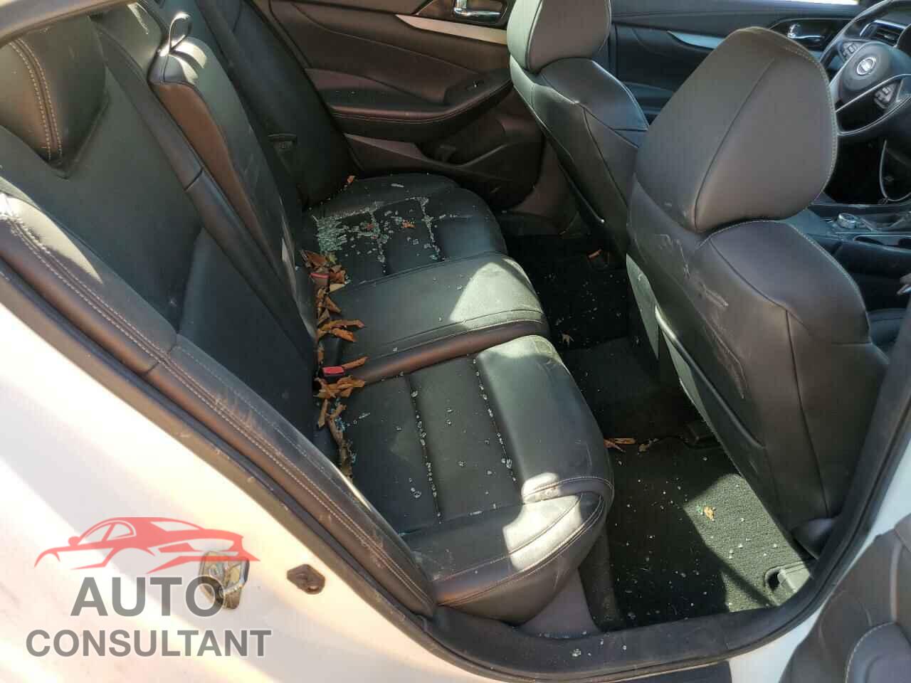 NISSAN MAXIMA 2017 - 1N4AA6AP3HC391869