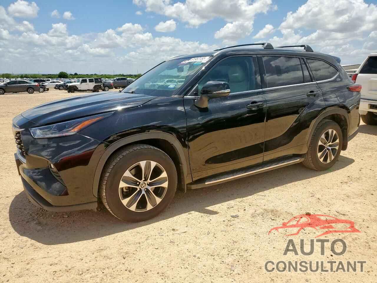 TOYOTA HIGHLANDER 2021 - 5TDGZRAH5MS537284