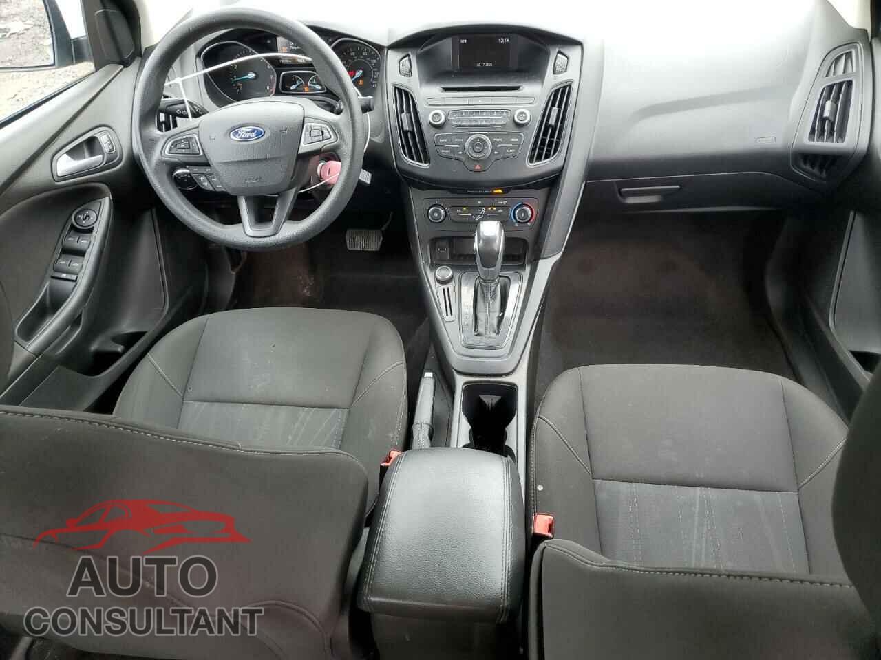 FORD FOCUS 2016 - 1FADP3F22GL260860