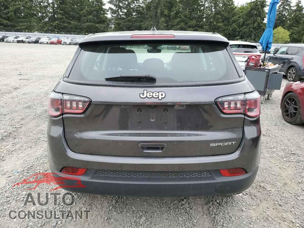 JEEP COMPASS 2018 - 3C4NJCAB7JT137347