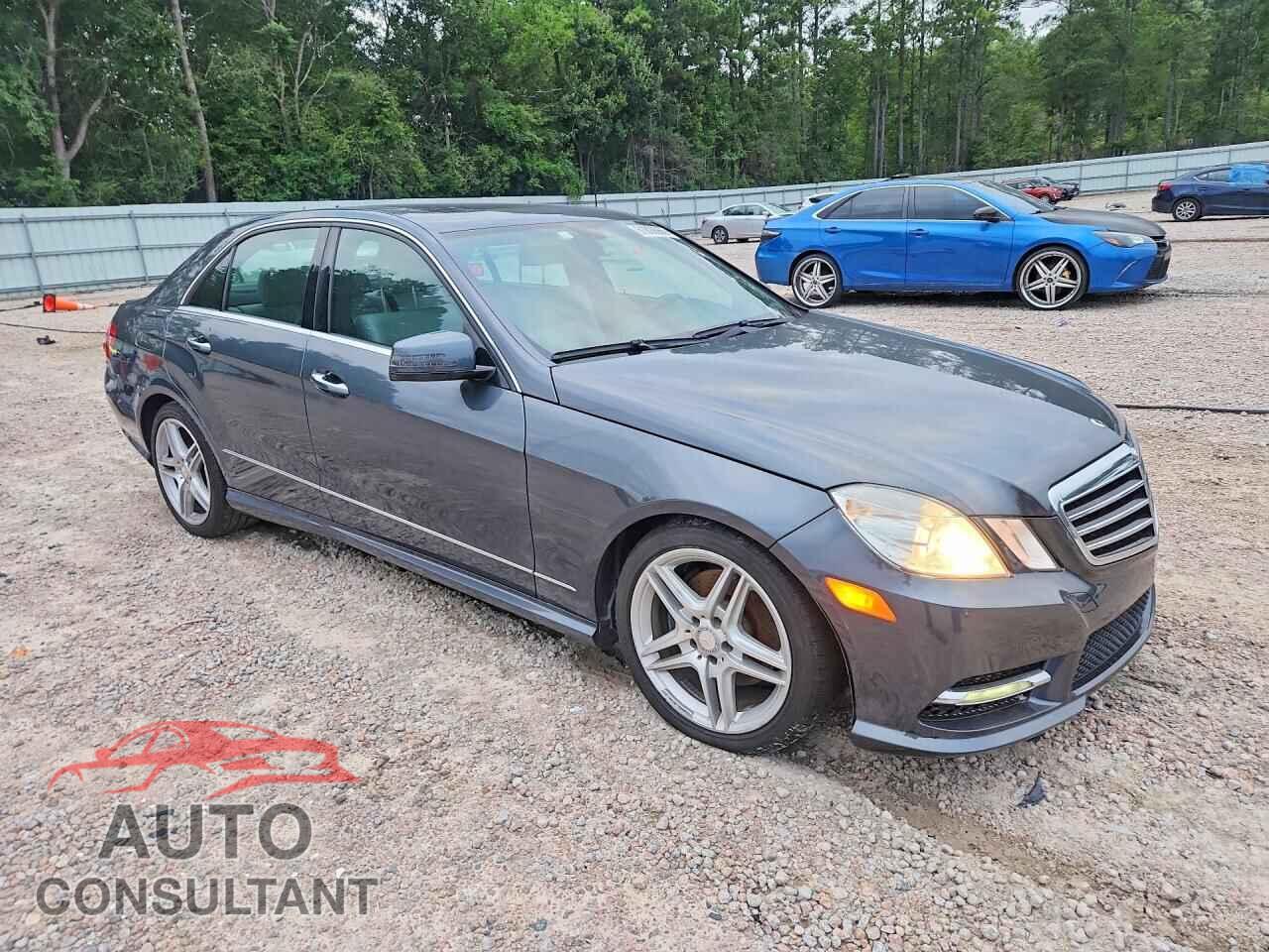 MERCEDES-BENZ E-CLASS 2013 - WDDHF8JB0DA737009