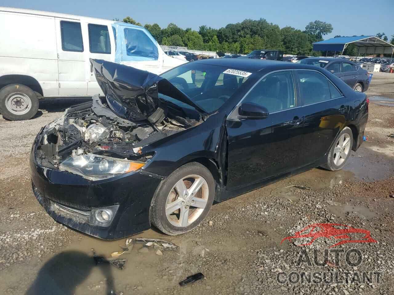 TOYOTA CAMRY 2014 - 4T1BF1FK0EU456789