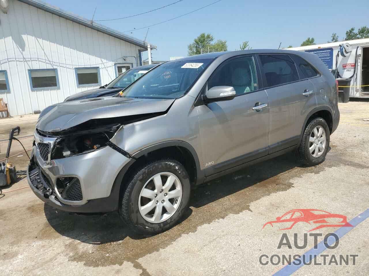KIA SORENTO 2011 - 5XYKTCA12BG064644