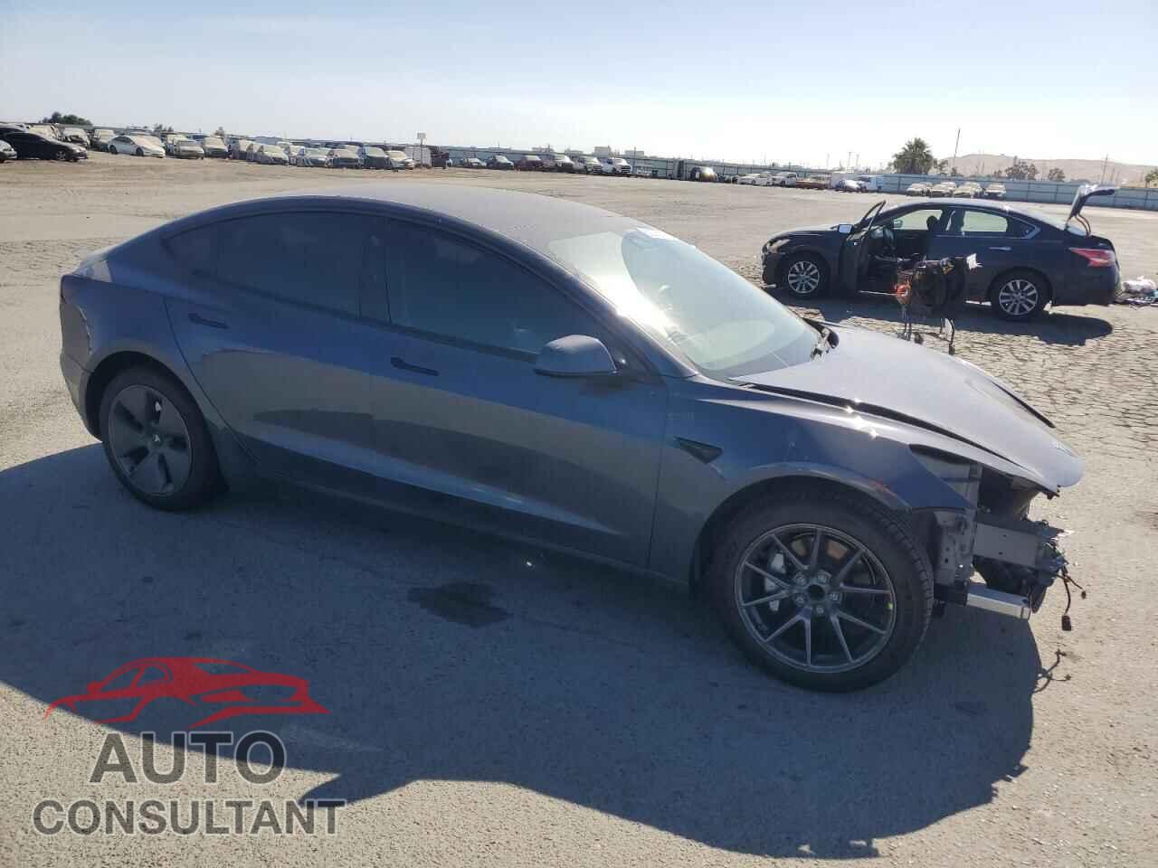 TESLA MODEL 3 2023 - 5YJ3E1EA7PF452643
