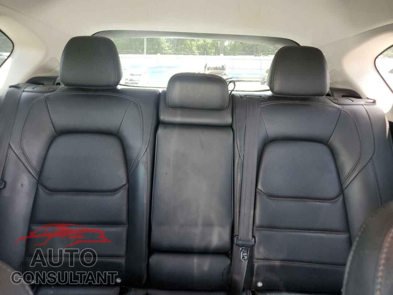 MAZDA CX-5 2019 - JM3KFADM6K0543552