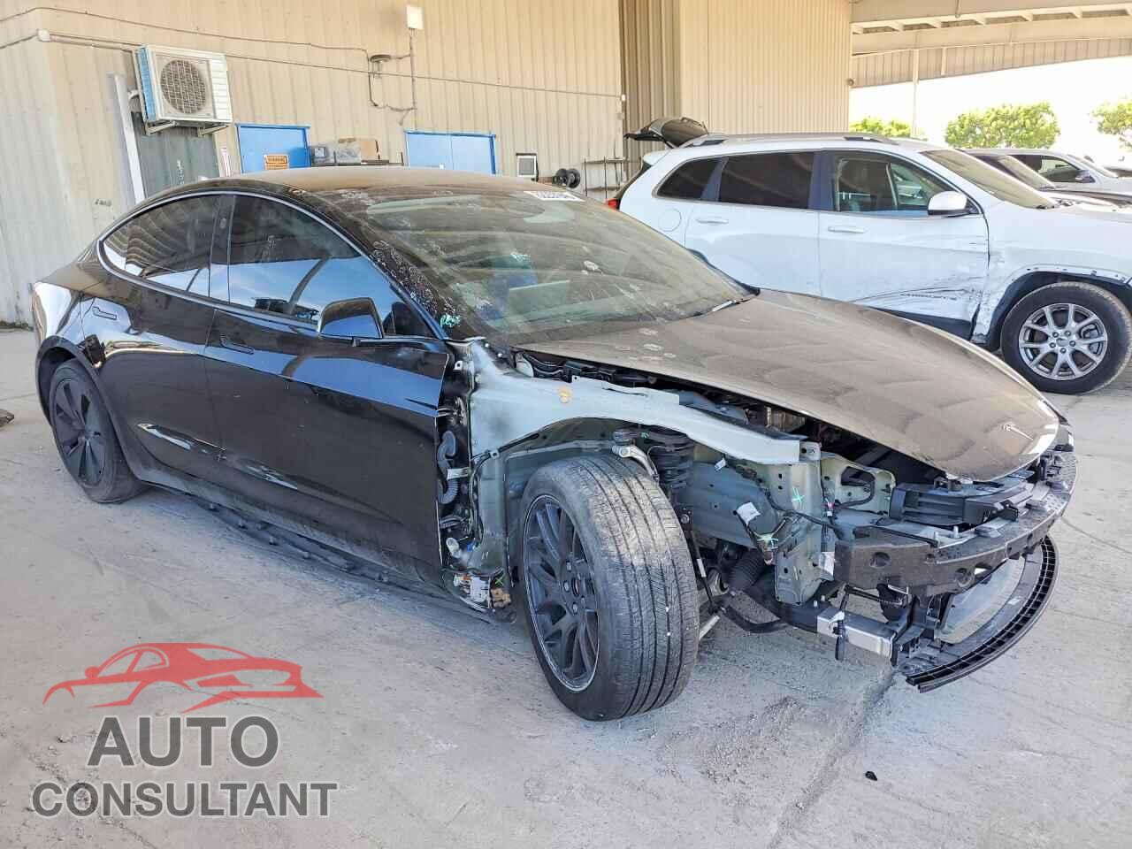 TESLA MODEL 3 2024 - 5YJ3E1EA5RF856138
