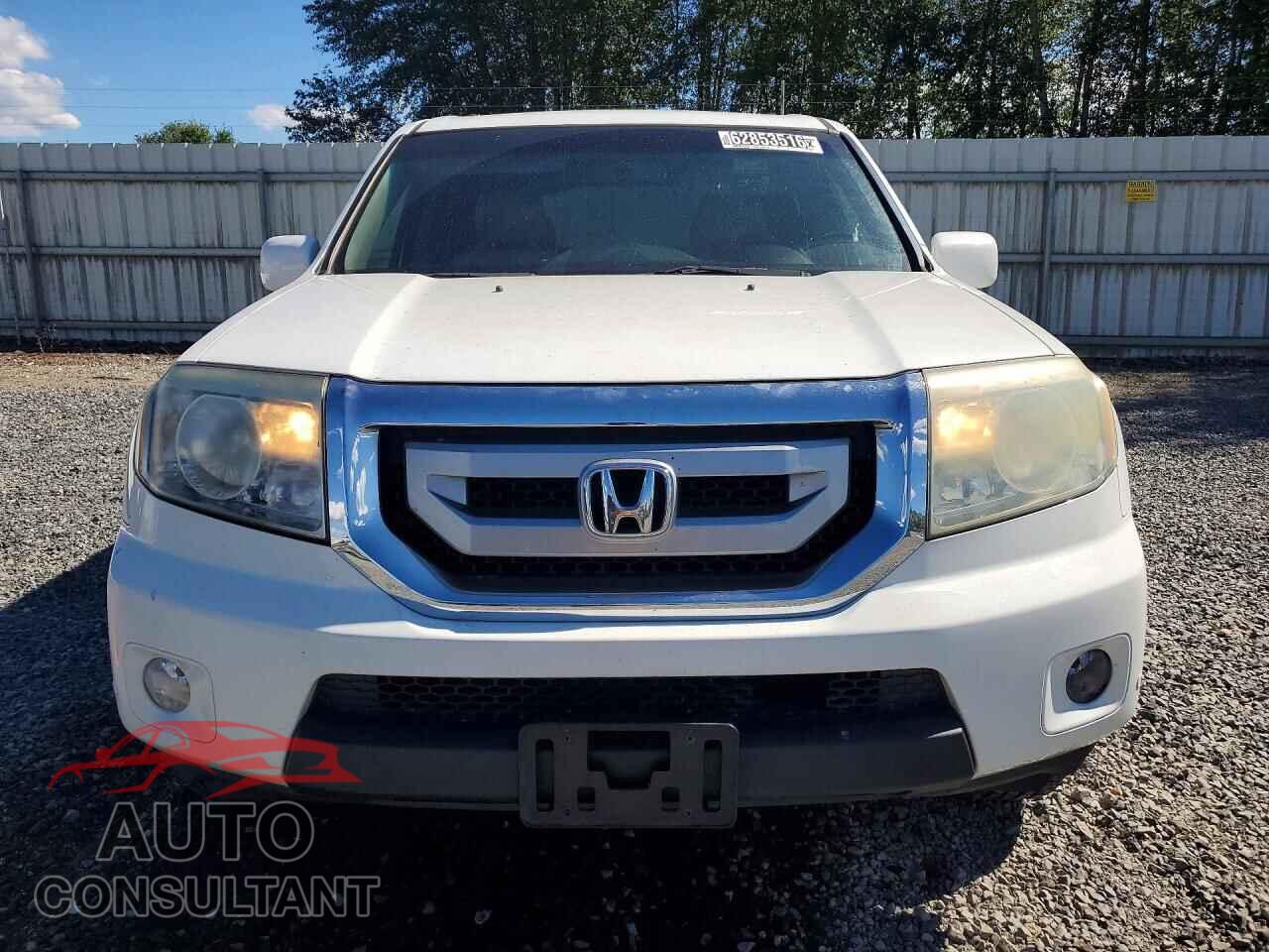 HONDA PILOT 2010 - 5FNYF4H97AB035598