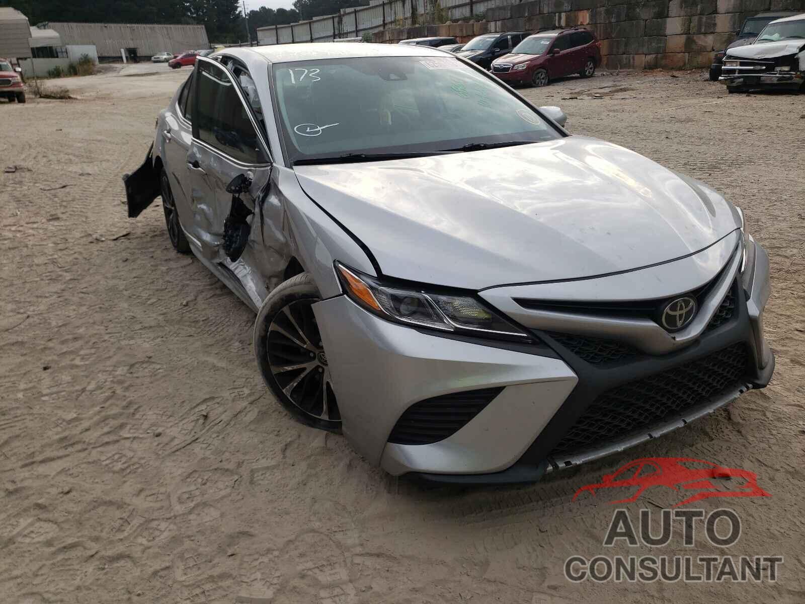 TOYOTA CAMRY 2020 - 4T1G11AK6LU896864