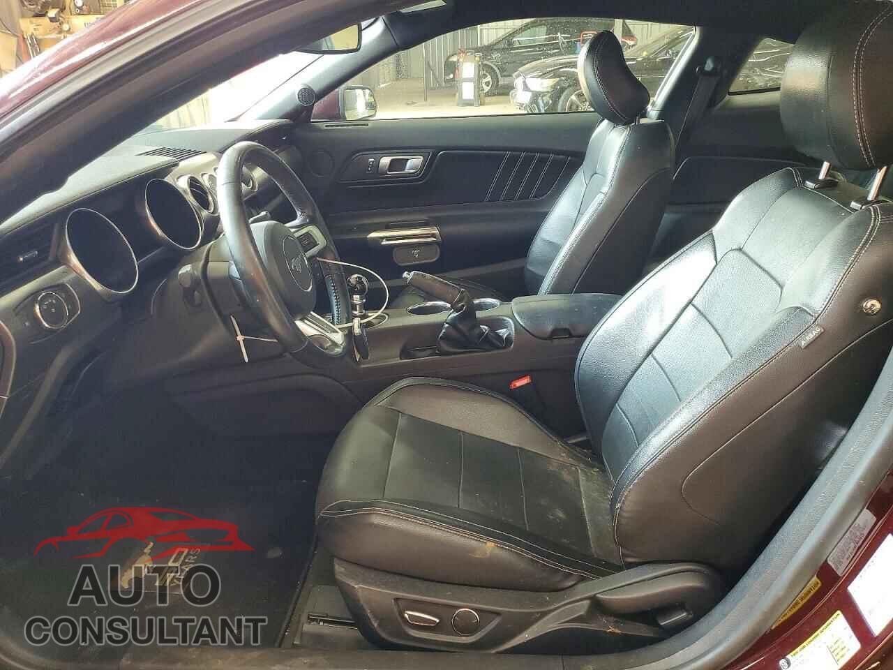 FORD MUSTANG 2018 - 1FA6P8CF3J5127601