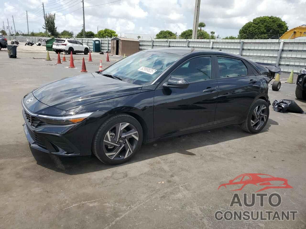 HYUNDAI ELANTRA 2025 - KMHLM4DG6SU931545