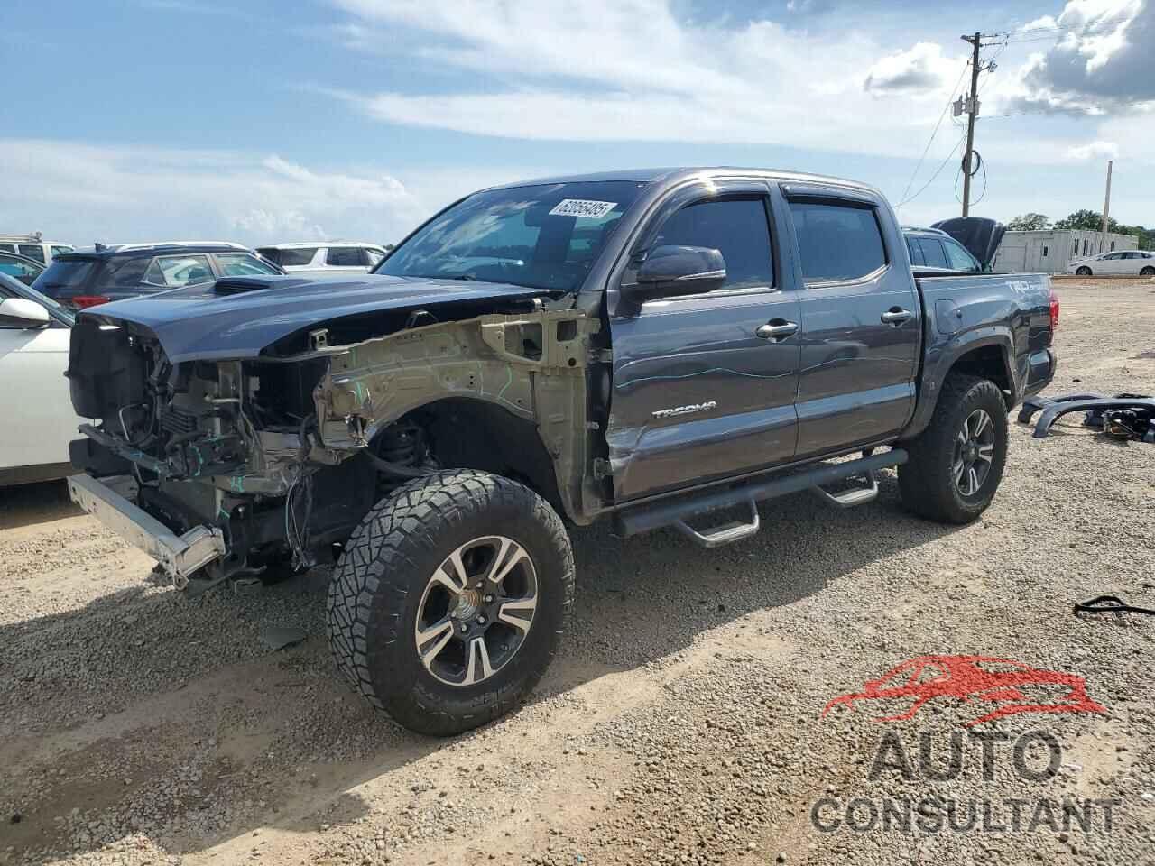 TOYOTA TACOMA 2018 - 5TFAZ5CN1JX069562