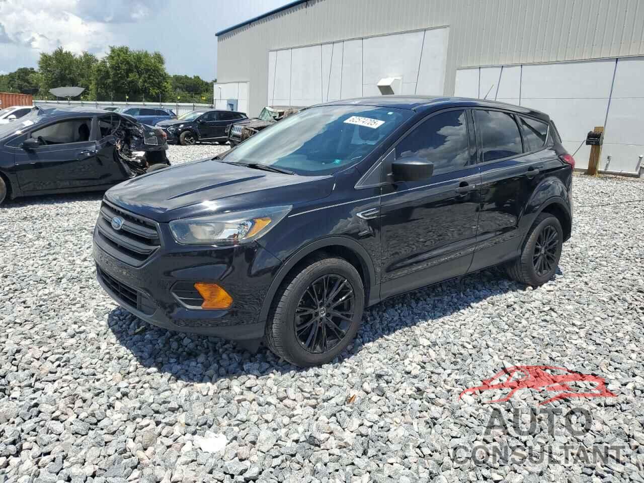 FORD ESCAPE 2019 - 1FMCU0F73KUB21411