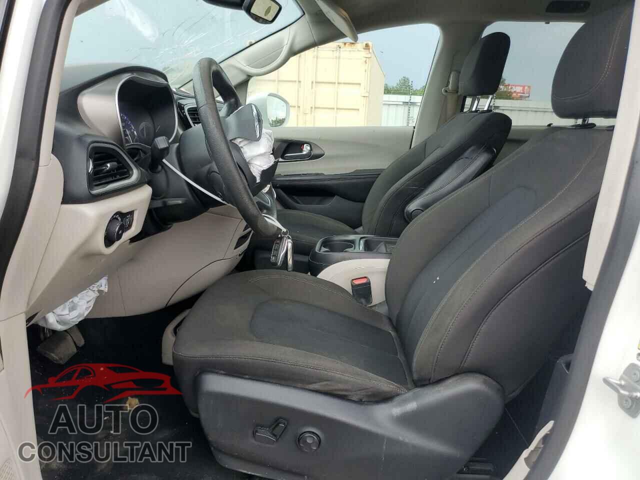 CHRYSLER PACIFICA 2020 - 2C4RC1FG2LR141929