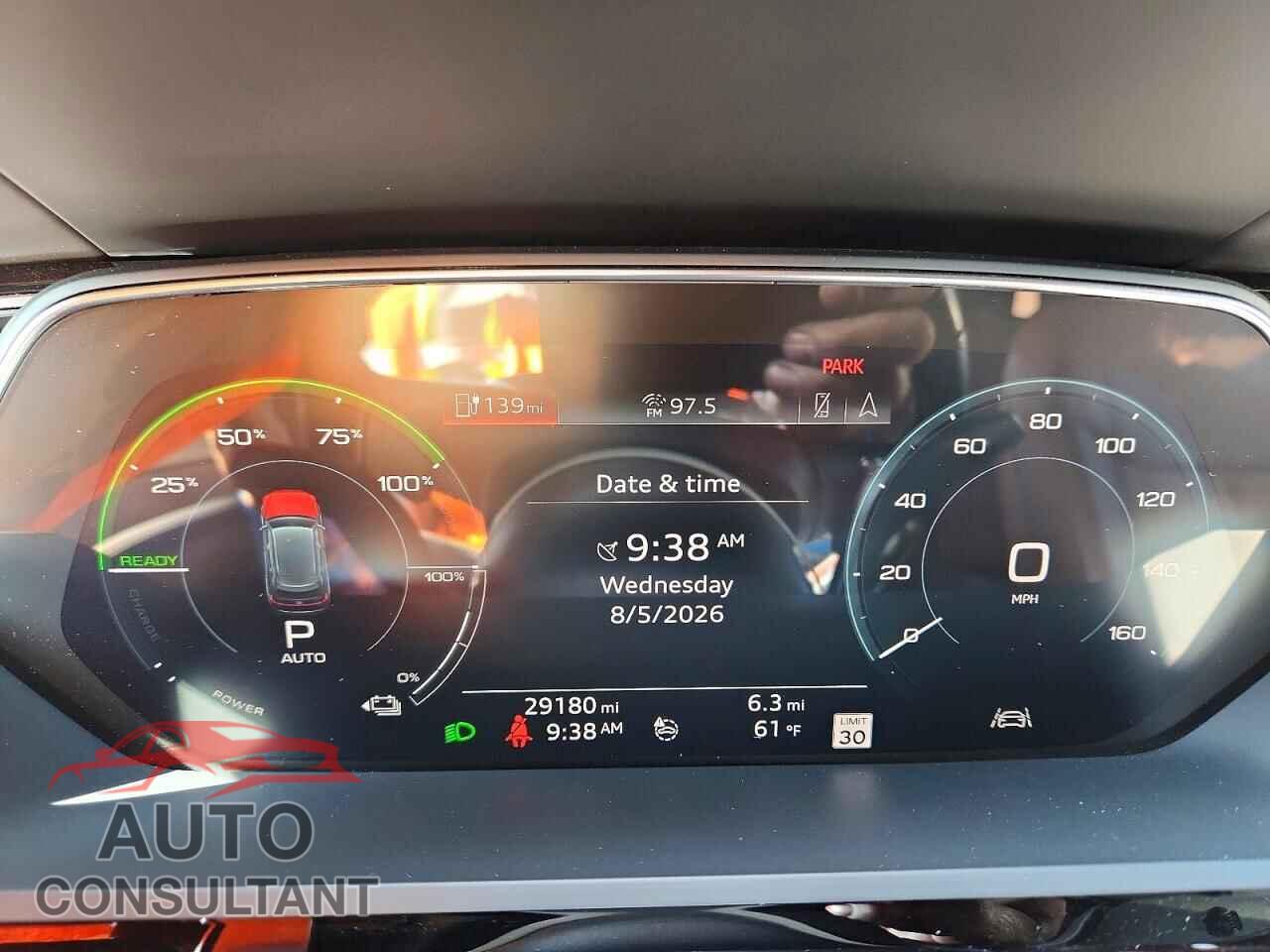 AUDI E-TRON 2019 - WA1VAAGE2KB021167