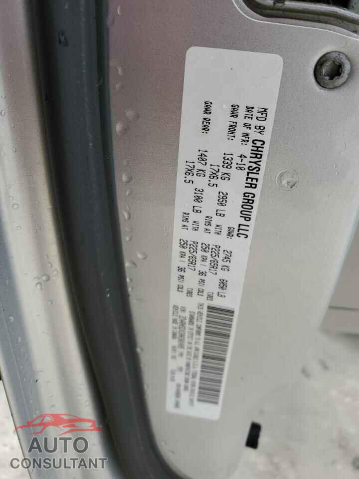 DODGE CARAVAN 2010 - 2D4RN5DX3AR302485