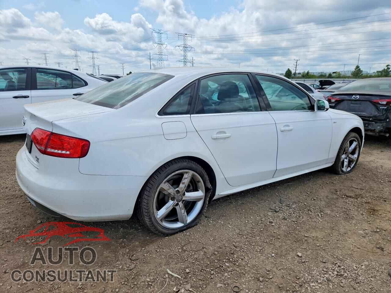 AUDI A4 2012 - WAUFFAFL8CN008559