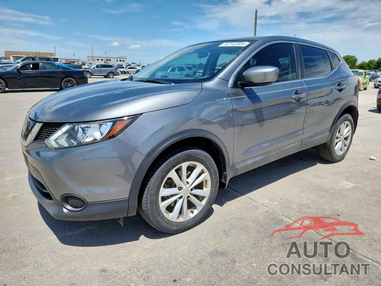 NISSAN ROGUE 2018 - JN1BJ1CP9JW162764