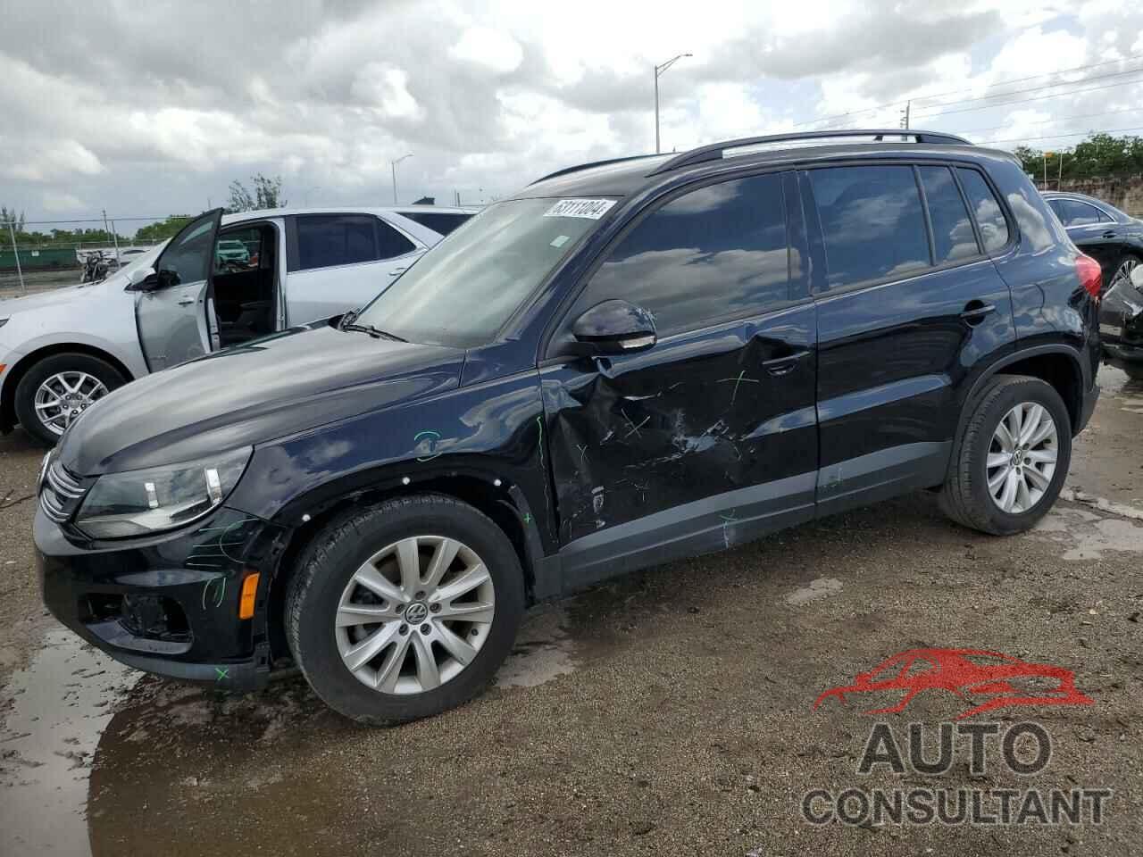 VOLKSWAGEN TIGUAN 2017 - WVGAV7AX6HK054554