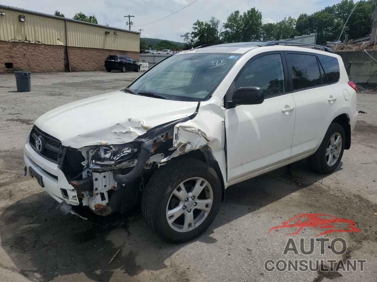 TOYOTA RAV4 2011 - JTMBF4DV4B5041225