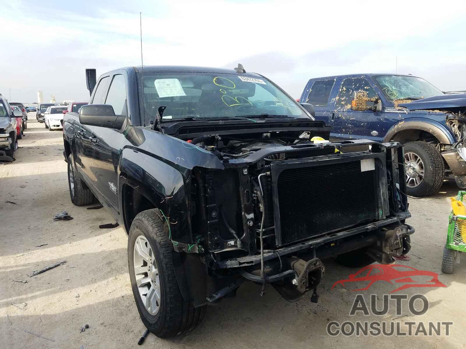 CHEVROLET SILVERADO 2018 - 1GCRCREC1JZ333214