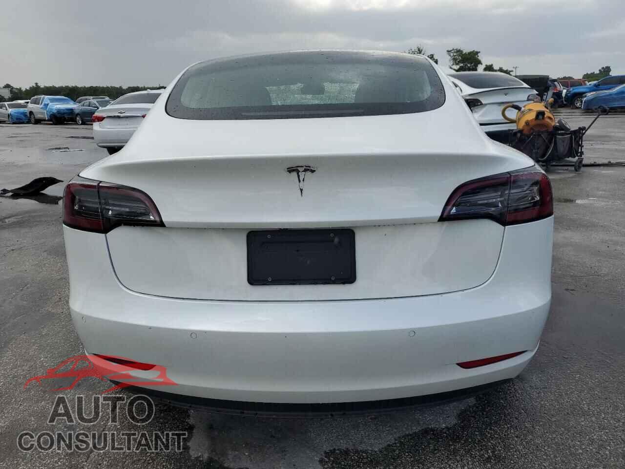 TESLA MODEL 3 2020 - 5YJ3E1EA5LF797325