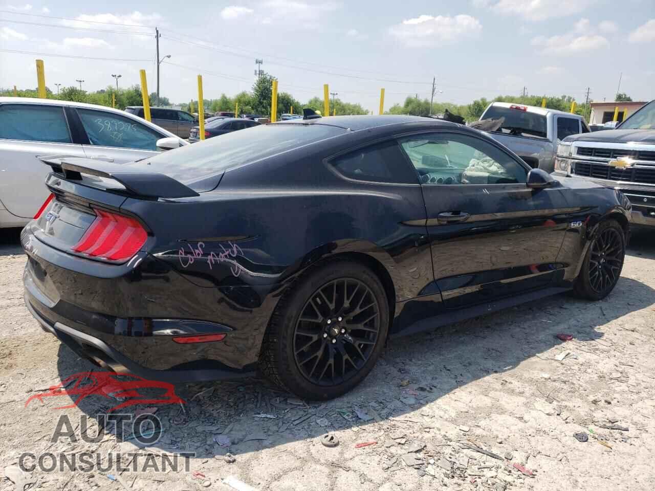 FORD MUSTANG 2021 - 1FA6P8CF5M5113316