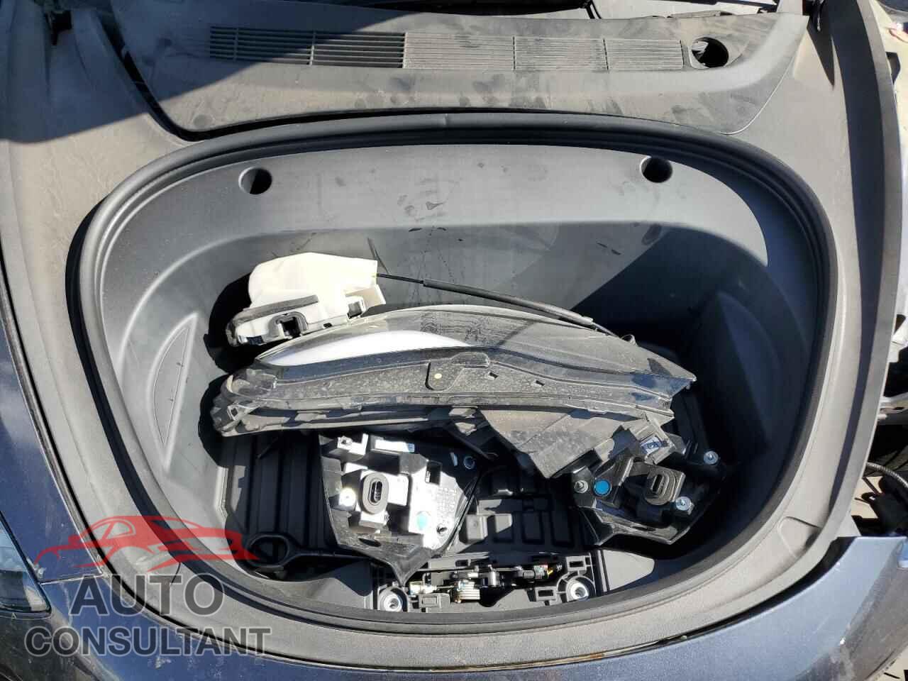 TESLA MODEL 3 2023 - 5YJ3E1EA1PF556481
