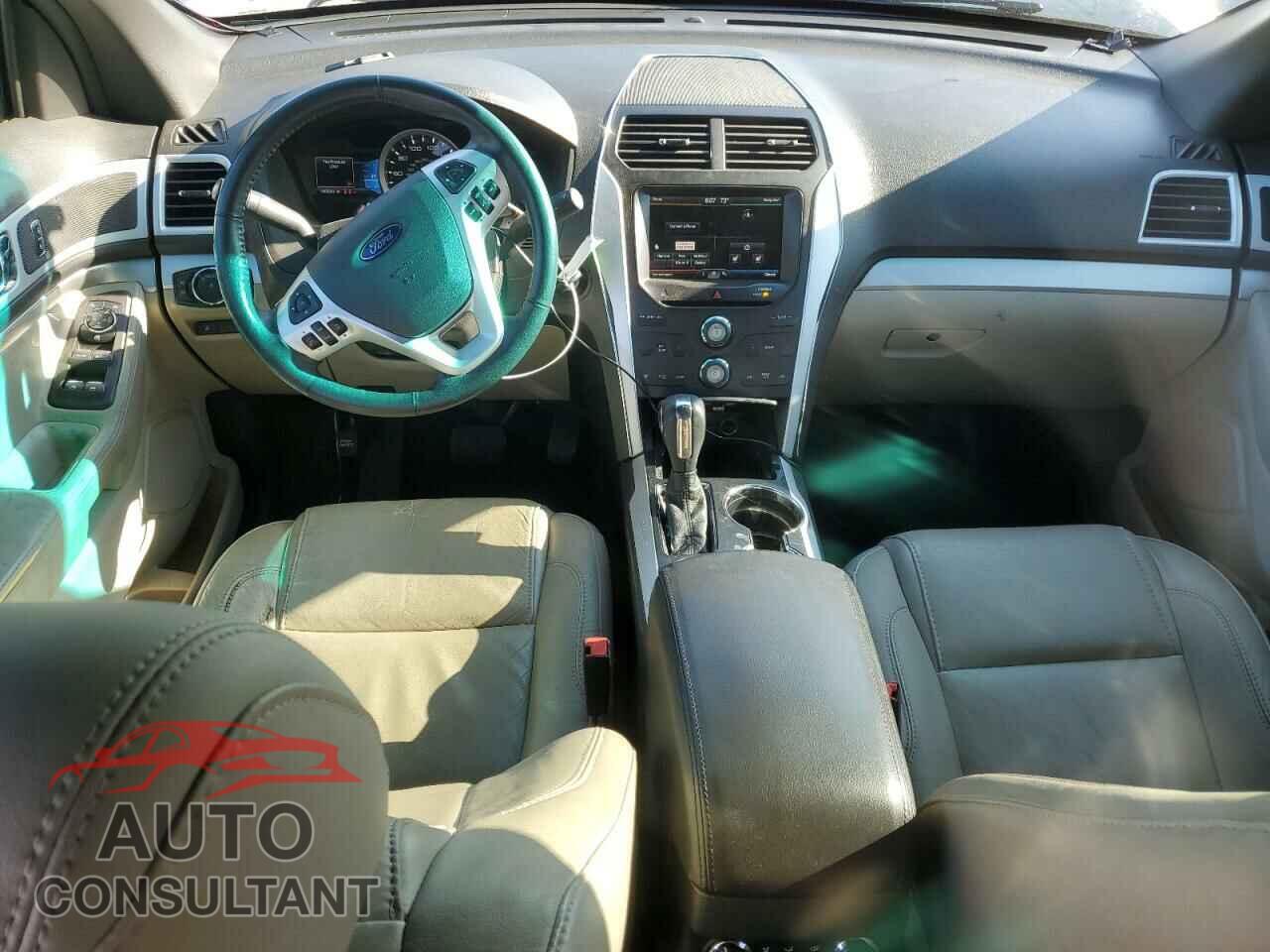 FORD EXPLORER 2015 - 1FM5K7D85FGA40983