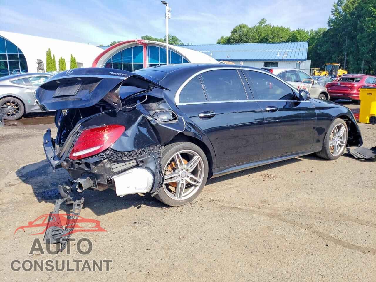 MERCEDES-BENZ E-CLASS 2017 - WDDZF4KB1HA032799